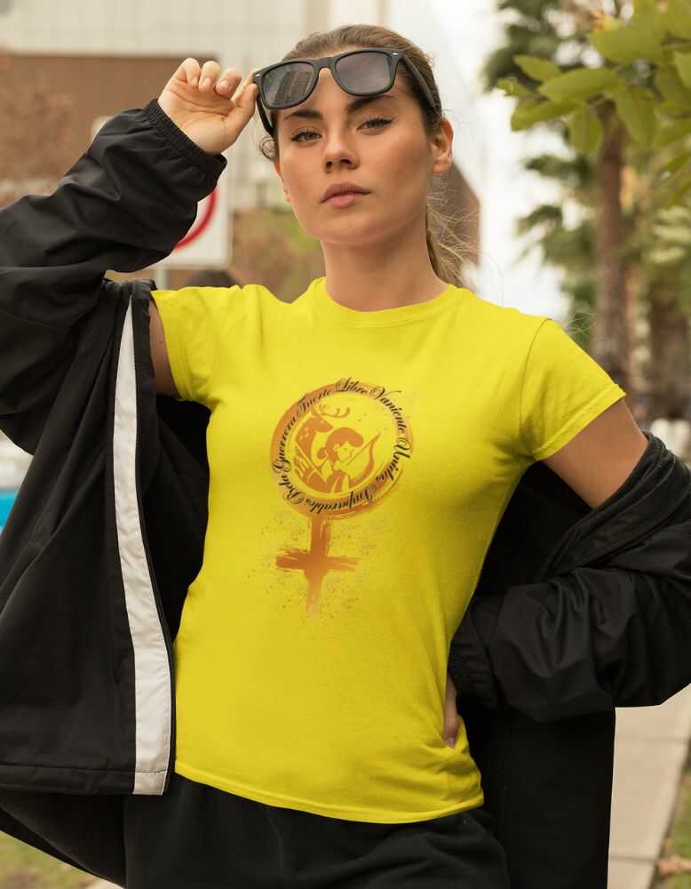 Camiseta Diosa Guerrera - Fuerza y Feminismo en un Solo Diseño